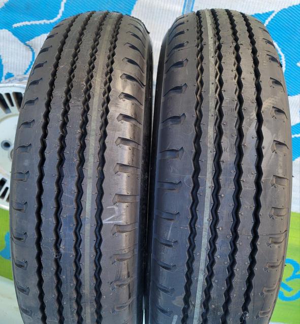バリ溝!!未使用品 205/75R16 113/111L LT YOKOHAMA LT RADIAL MY817 夏タイヤ付き < 自動車/バイク バリ溝!!未使用品 205/75R16 113/111L LT YOKOHAMA LT RADIAL MY817 夏タイヤ付き < 自動車/バイク