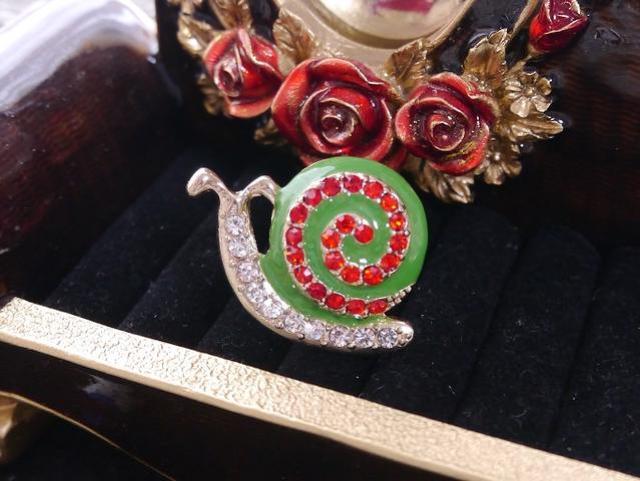 新品アンティーク調ストーン付きカタツムリ蝸牛リング指輪14号 < 女性アクセサリー/時計 新品アンティーク調ストーン付きカタツムリ蝸牛リング指輪14号 < 女性アクセサリー/時計の