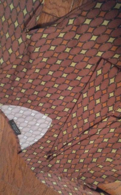 首に巻くタイがついていてお洒落 美品 < 女性ファッション  首に巻くタイがついていてお洒落 美品 < 女性ファッションの