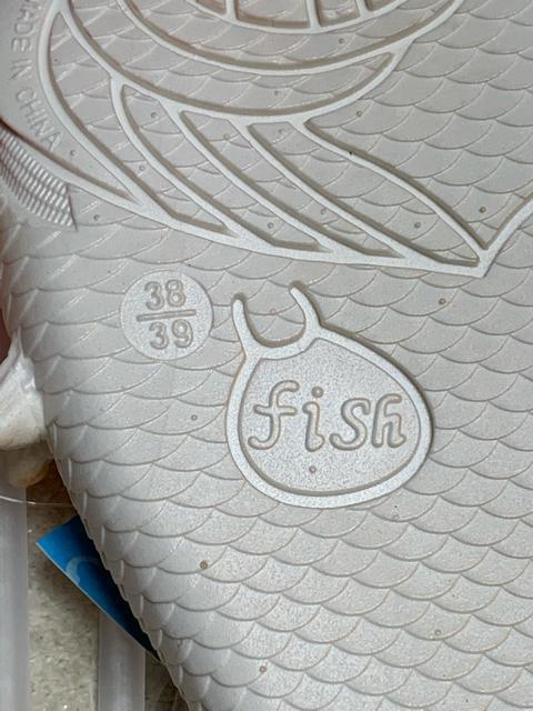 ギョギョ魚サンダル < レジャー/スポーツ  ギョギョ魚サンダル < レジャー/スポーツの