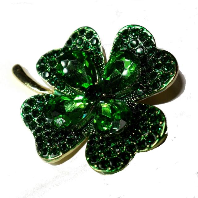 ビッグサイズ 緑色 四葉のクローバー クローバー バッジ ブローチ ラペルピン ピンバッジ ラインストーン < 女性アクセサリー/時計 ビッグサイズ 緑色 四葉のクローバー クローバー バッジ ブローチ ラペルピン ピンバッジ ラインストーン < 女性アクセサリー/時計の