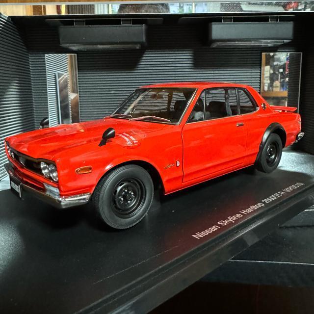 激レア未展示品 オートアート 1/18 スカイライン 2000 GT-R   赤 < ホビー  激レア未展示品 オートアート 1/18 スカイライン 2000 GT-R   赤 < ホビーの