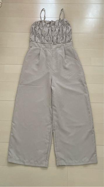 新品 ベージュ Lサイズ サロペット オールインワン < 女性ファッション  新品 ベージュ Lサイズ サロペット オールインワン < 女性ファッションの