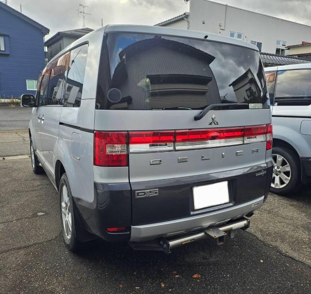 H21 デリカ D5 上級グレードシャモニー 4WD 7人乗 検9年2月 走行少 < 自動車/バイク H21 デリカ D5 上級グレードシャモニー 4WD 7人乗 検9年2月 走行少 < 自動車/バイク