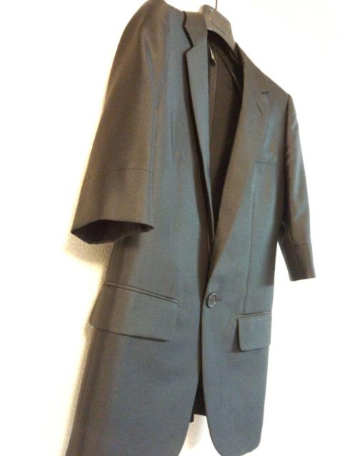 国内正規 新古 絶版 ディオールオム 肘丈テーラードジャケット黒 38 最小 男女兼用サイズ セットアップスーツ○メンズ エディ期 < ブランド  国内正規 新古 絶版 ディオールオム 肘丈テーラードジャケット黒 38 最小 男女兼用サイズ セットアップスーツ○メンズ エディ期 < ブランドの