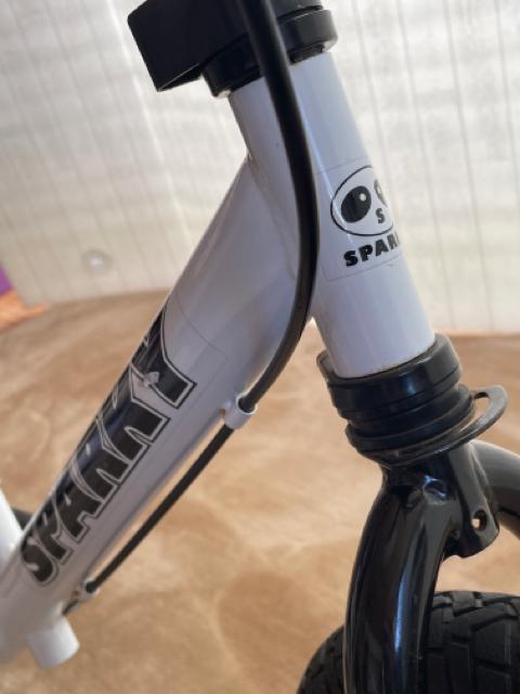 最終値下げ SPARKY スパーキー【キックスタンド付き】 ブレーキ付ゴムタイヤ装備 ペダルなし自転車 キッズバイク12インチ < おもちゃ 最終値下げ SPARKY スパーキー【キックスタンド付き】 ブレーキ付ゴムタイヤ装備 ペダルなし自転車 キッズバイク12インチ < おもちゃの