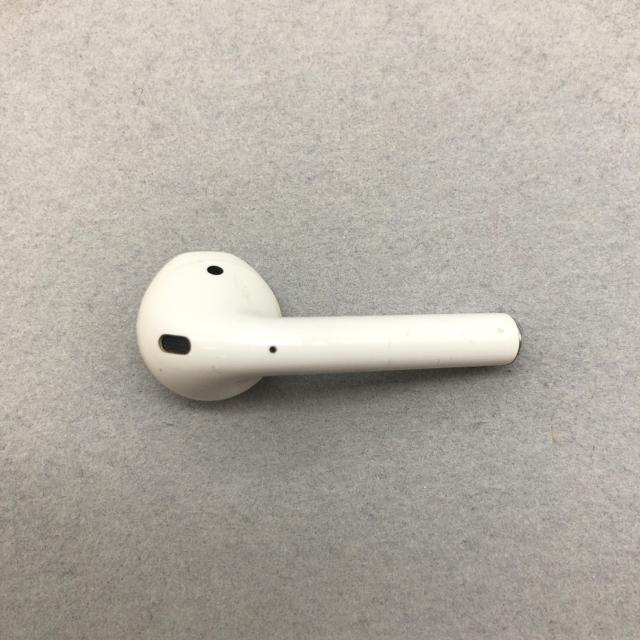 即決 Apple アップル AirPods 第ニ世代 右耳のみ A2032 < 家電/AV  即決 Apple アップル AirPods 第ニ世代 右耳のみ A2032 < 家電/AVの
