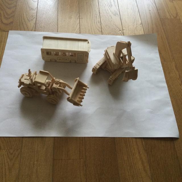 木製パズル 完成品 3台 < おもちゃ  木製パズル 完成品 3台 < おもちゃの