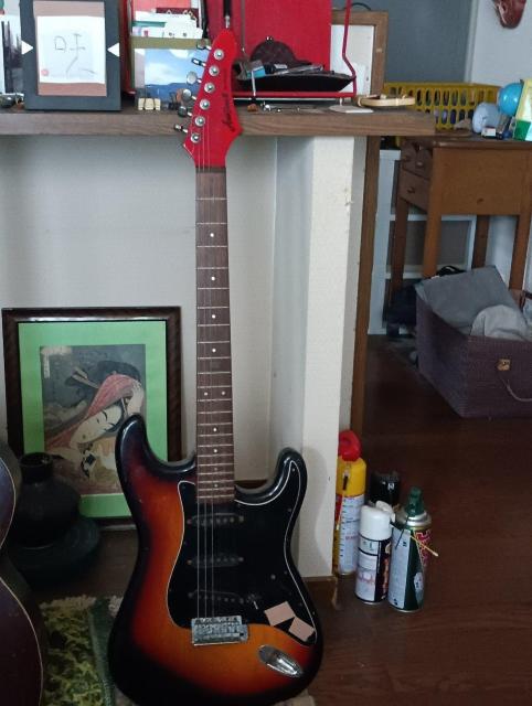 �G���L�M�^�[  �� �z�r�[�� 