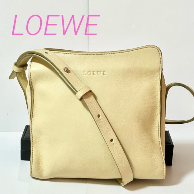 LOEWE ���G�x ���S�^���� ���U�[ �{�v �V�����_�[�o�b�O �z���C�g �N���[�� �V���o�[���� ���|�� ���΂�  �� �u�����h�� 