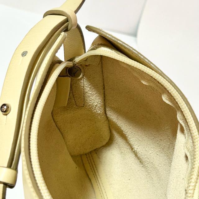 LOEWE ���G�x ���S�^���� ���U�[ �{�v �V�����_�[�o�b�O �z���C�g �N���[�� �V���o�[���� ���|�� ���΂� �� �u�����h�� 
