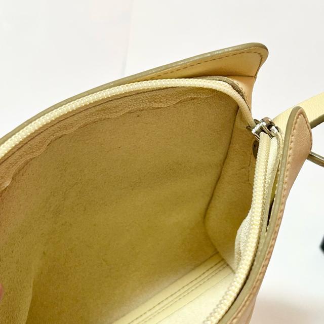 LOEWE ���G�x ���S�^���� ���U�[ �{�v �V�����_�[�o�b�O �z���C�g �N���[�� �V���o�[���� ���|�� ���΂� �� �u�����h�� 