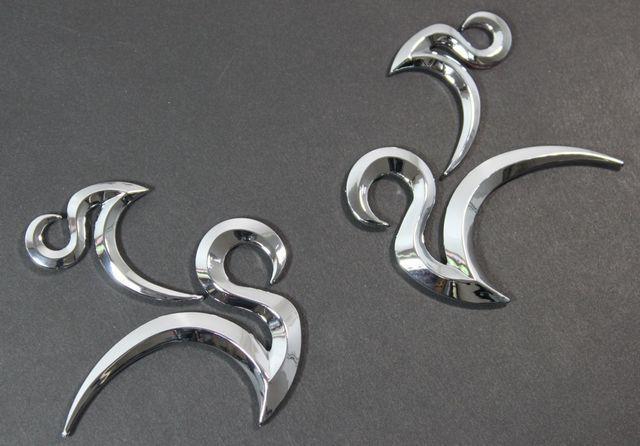 カスタムエンブレムtype2カーヴタイプクロムメッキ < 自動車/バイク カスタムエンブレムtype2カーヴタイプクロムメッキ < 自動車/バイク