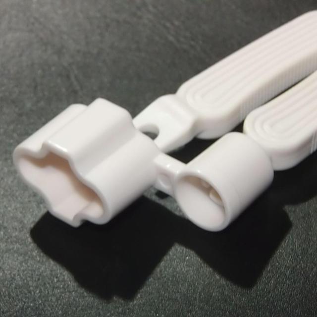 多機能 ギター ストリングカッター ペグ回し 白色 弦 ニッパー < ホビー  多機能 ギター ストリングカッター ペグ回し 白色 弦 ニッパー < ホビーの