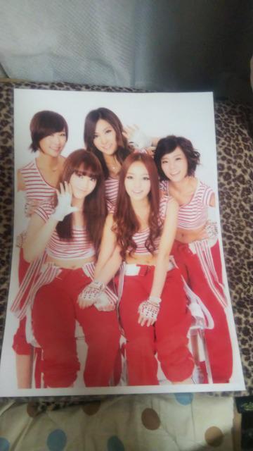 ��KARA�����~�l�[�g�|�X�^�[  �� �^�����g�O�b�Y�� 