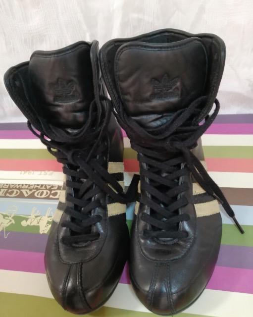 iɔi{vU[AfB_Xu[cXj[J[ubNSO{SnǂlCifGm炸  t@bV 