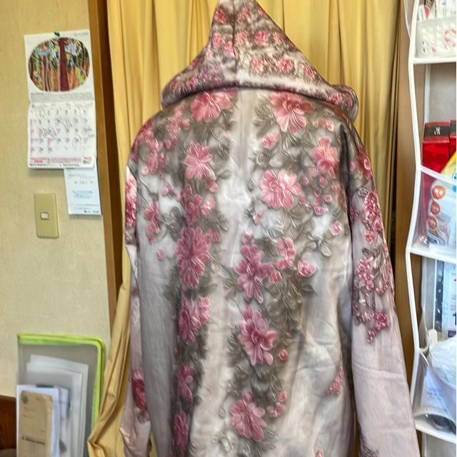 花柄パーカー 未使用 size大 < 女性ファッション  花柄パーカー 未使用 size大 < 女性ファッションの