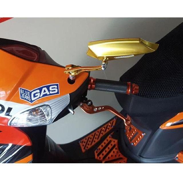 アルミ合金 バイク用 ハンドルグリップ オレンジ 左右セット バイクグリップ スクーター カスタム アルミ 原付 汎用 グリップ < 自動車/バイク アルミ合金 バイク用 ハンドルグリップ オレンジ 左右セット バイクグリップ スクーター カスタム アルミ 原付 汎用 グリップ < 自動車/バイク