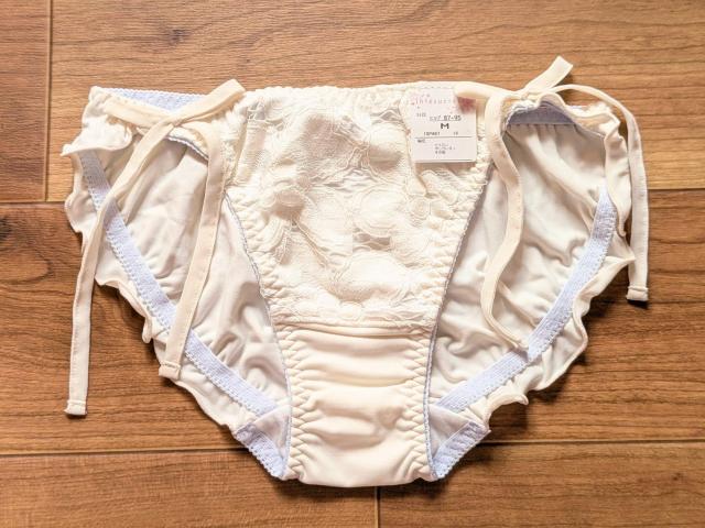 ���ʗX�ւɌ��著�������@�ߗށ@�@�@�@�@�@�@�@�@�@�@�@�@�@�@�@���f�B�[�X�V���[�c  �� �����t�@�b�V������ 