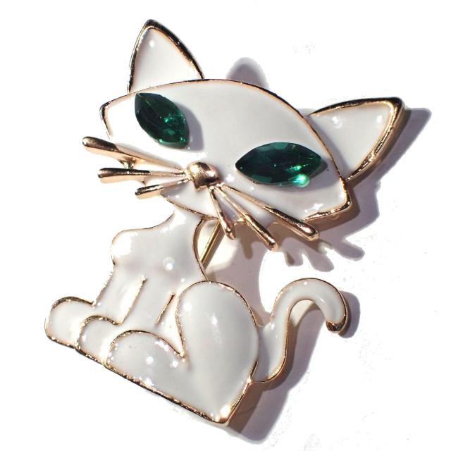 白猫 猫 シロネコ ネコ ねこ 緑色 ラインストーン ブローチ ピンブローチ バッチ ピンバッジ コサージュ ラペルピン 安全ピン < 女性アクセサリー/時計  白猫 猫 シロネコ ネコ ねこ 緑色 ラインストーン ブローチ ピンブローチ バッチ ピンバッジ コサージュ ラペルピン 安全ピン < 女性アクセサリー/時計の