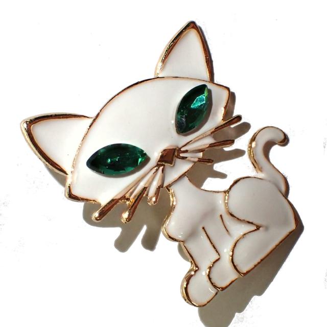 白猫 猫 シロネコ ネコ ねこ 緑色 ラインストーン ブローチ ピンブローチ バッチ ピンバッジ コサージュ ラペルピン 安全ピン < 女性アクセサリー/時計  白猫 猫 シロネコ ネコ ねこ 緑色 ラインストーン ブローチ ピンブローチ バッチ ピンバッジ コサージュ ラペルピン 安全ピン < 女性アクセサリー/時計の