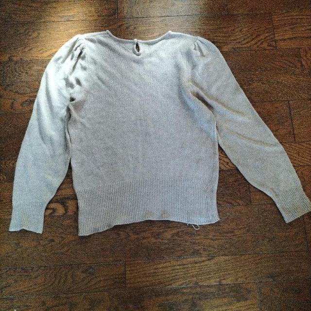 蝶柄 ニット 長袖 春・夏・秋 ベージュ < 女性ファッション  蝶柄 ニット 長袖 春・夏・秋 ベージュ < 女性ファッションの