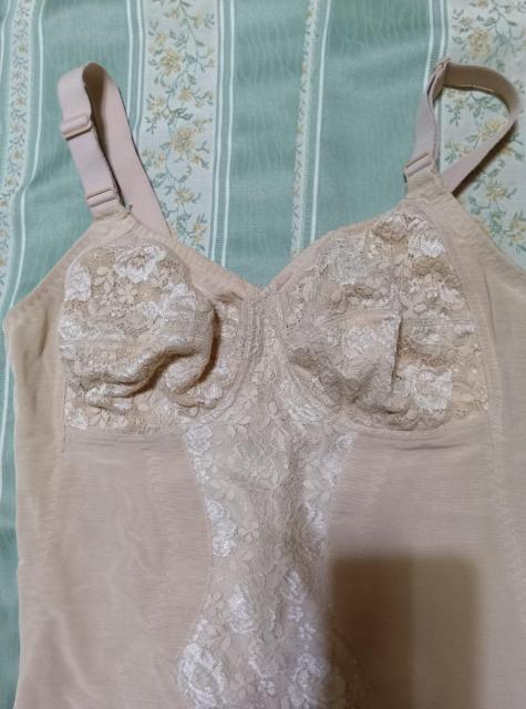 W1035  i   ␳{fB[X[c  ׁ[W   L