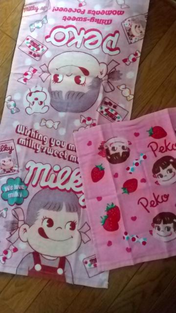 不二家ミルキー!ペコちゃん!フェイスタオルandハンドタオル!セット!新品! < インテリア/ライフ  不二家ミルキー!ペコちゃん!フェイスタオルandハンドタオル!セット!新品! < インテリア/ライフの