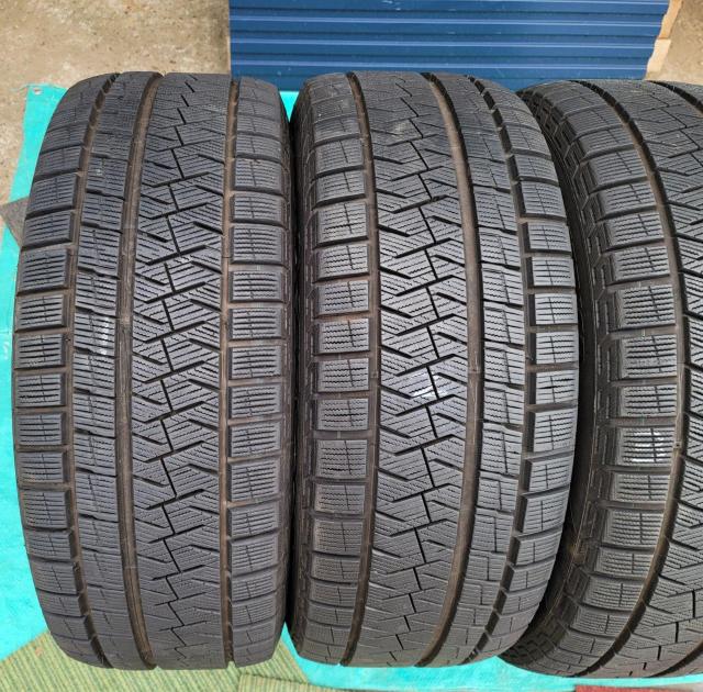 アルファード ヴェルファイア 20系 純正ホイール18インチ7.5 PCD114.3x5H+45スタッドレスタイヤ付き4本セット < 自動車/バイク アルファード ヴェルファイア 20系 純正ホイール18インチ7.5 PCD114.3x5H+45スタッドレスタイヤ付き4本セット < 自動車/バイク