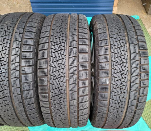 アルファード ヴェルファイア 20系 純正ホイール18インチ7.5 PCD114.3x5H+45スタッドレスタイヤ付き4本セット < 自動車/バイク アルファード ヴェルファイア 20系 純正ホイール18インチ7.5 PCD114.3x5H+45スタッドレスタイヤ付き4本セット < 自動車/バイク