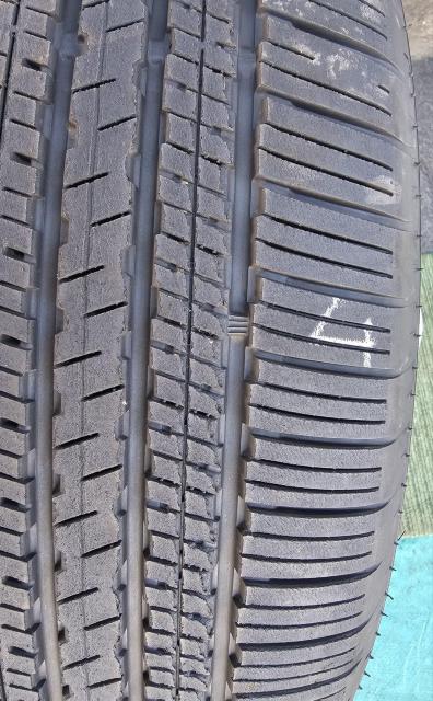 【極上美品】トヨタ RAV4 アドベンチャー 純正 19インチ7.5J +40 PCD114.3タイヤ付き4本セツトダンロップ < 自動車/バイク 【極上美品】トヨタ RAV4 アドベンチャー 純正 19インチ7.5J +40 PCD114.3タイヤ付き4本セツトダンロップ < 自動車/バイク