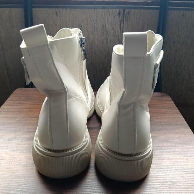新品 23cm レディース ブーツ ホワイト 厚底 シューズ ショートブーツ < 女性ファッション 新品 23cm レディース ブーツ ホワイト 厚底 シューズ ショートブーツ < 女性ファッションの