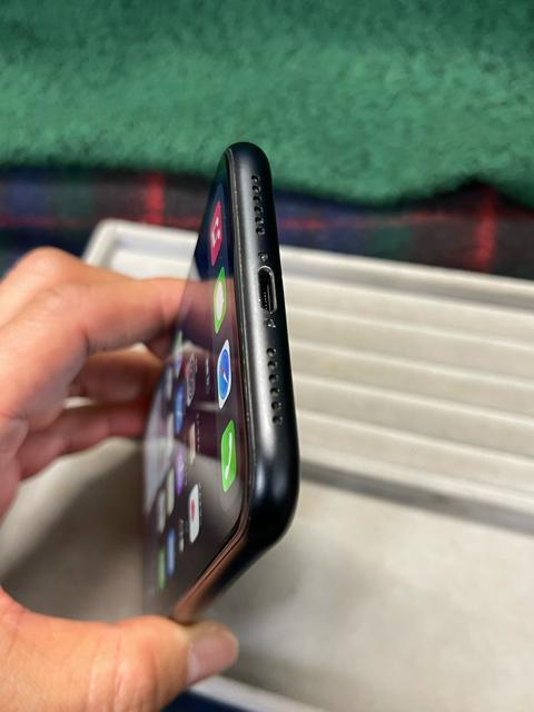 iPhone XR 64GB ブラック SIMフリー バッテリー80% 動作良好 Apple iPhone ブラック SIMフリー < 家電/AV iPhone XR 64GB ブラック SIMフリー バッテリー80% 動作良好 Apple iPhone ブラック SIMフリー < 家電/AVの