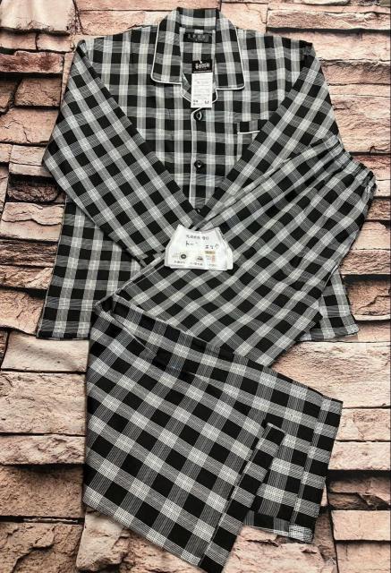 【暮都路樹】片面起毛で快眠& 先染め綾織りで着心地抜群!人気のモノトーンチェックメンズパジャマ(画像から)1組 < 男性ファッション 【暮都路樹】片面起毛で快眠& 先染め綾織りで着心地抜群!人気のモノトーンチェックメンズパジャマ(画像から)1組 < 男性ファッションの