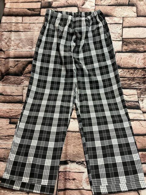 【暮都路樹】片面起毛で快眠& 先染め綾織りで着心地抜群!人気のモノトーンチェックメンズパジャマ(画像から)1組 < 男性ファッション 【暮都路樹】片面起毛で快眠& 先染め綾織りで着心地抜群!人気のモノトーンチェックメンズパジャマ(画像から)1組 < 男性ファッションの