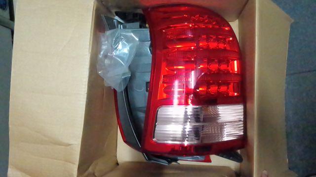 ウィッシュ 純正 テール 後期 新品 < 自動車/バイク ウィッシュ 純正 テール 後期 新品 < 自動車/バイク