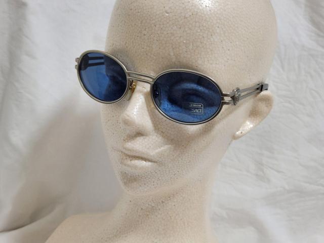 正規未レア ヴェルサーチ クラシックオールド メデューサロゴ ラウンドサングラス 青黒系 マットメタルツーフレームアイウェア 眼鏡 < ブランド  正規未レア ヴェルサーチ クラシックオールド メデューサロゴ ラウンドサングラス 青黒系 マットメタルツーフレームアイウェア 眼鏡 < ブランドの