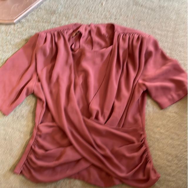 小豆色カットソー < 女性ファッション  小豆色カットソー  < 女性ファッションの