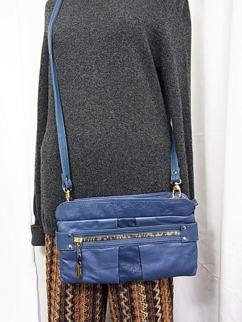 正規品 極美品 SEE BY CHLOE デイトリッパー ショルダーバッグ マルチカラーファスナー < ブランド 正規品 極美品 SEE BY CHLOE デイトリッパー ショルダーバッグ マルチカラーファスナー < ブランドの