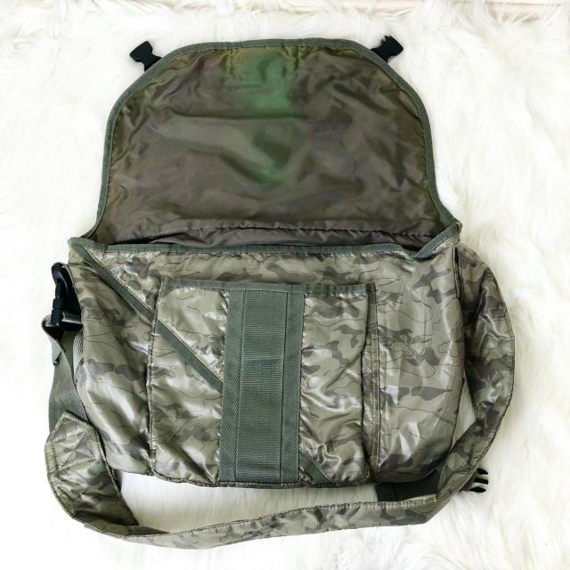 �y���i�z DIESEL �f�B�[�[�� �V�����_�[�o�b�O ���b�Z���W���[�o�b�O �΂ߊ|�� �J���t���[�W�� ���� �i�C���� �J�[�L �� �u�����h�� 