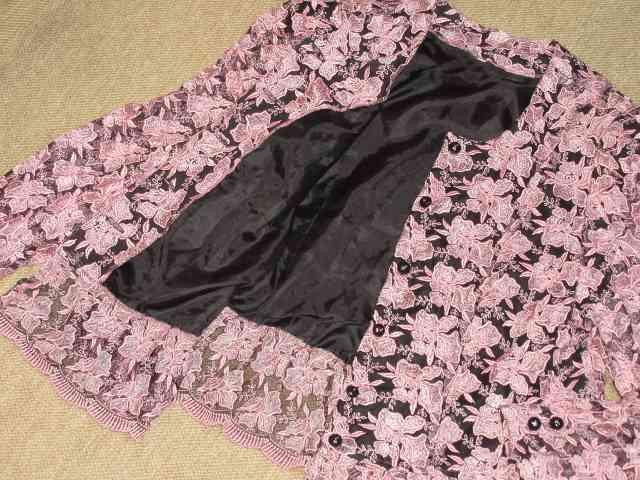 総フラワー刺繍模様*長袖ジャケット(ピンク×ブラック) < 女性ファッション  総フラワー刺繍模様*長袖ジャケット(ピンク×ブラック) < 女性ファッションの