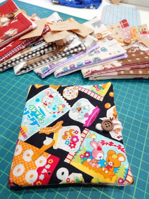 ハンドメイド サニタリーケース (J) < 女性ファッション  ハンドメイド サニタリーケース (J)  < 女性ファッションの