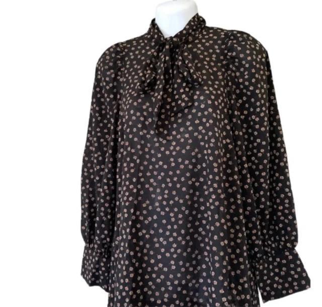 リリーブラウン チュニック < ブランド  リリーブラウン チュニック < ブランドの