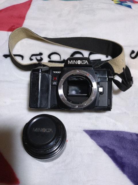 ミノルタ α7000 フィルムカメラ レンズ付き 難あり < 家電/AV  ミノルタ α7000 フィルムカメラ レンズ付き 難あり < 家電/AVの