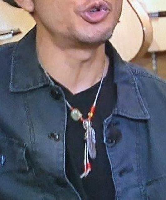長瀬智也★フェザー★天然ターコイズ★ホワイトハーツ★ビーズネックレス★新品未着用 < 男性アクセサリー/時計 長瀬智也★フェザー★天然ターコイズ★ホワイトハーツ★ビーズネックレス★新品未着用 < 男性アクセサリー/時計の
