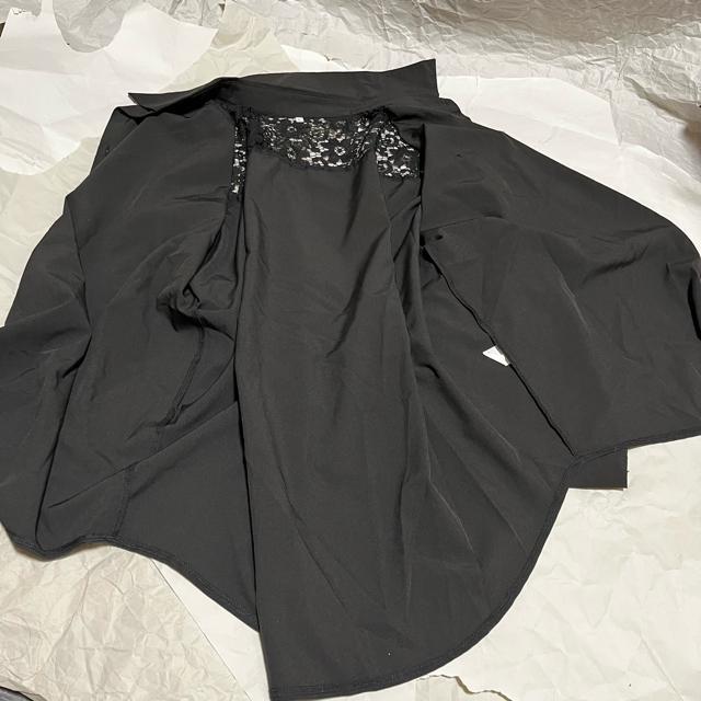 【アメット】 長袖シャツ / 肩レースデザイン / L / ブラック < 女性ファッション  【アメット】 長袖シャツ / 肩レースデザイン / L / ブラック < 女性ファッションの