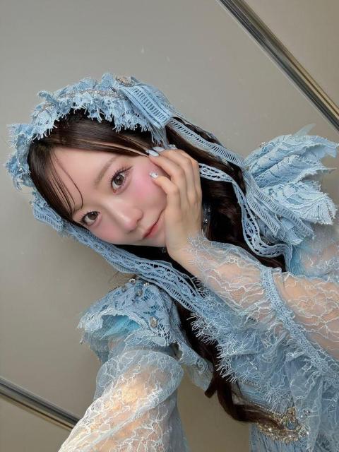 東京ドーム公演決定! FRUITS ZIPPER 真中まな キーホルダー スカイブルー < タレントグッズ 東京ドーム公演決定! FRUITS ZIPPER 真中まな キーホルダー スカイブルー < タレントグッズの