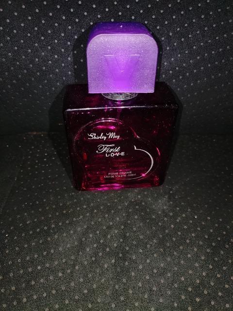 ����  Shirley May First LOVE 100ml  ���̂Ƃ���c�W�����炢  �I�[�h�g����  �� ����/�R�X��/�l�C���� 