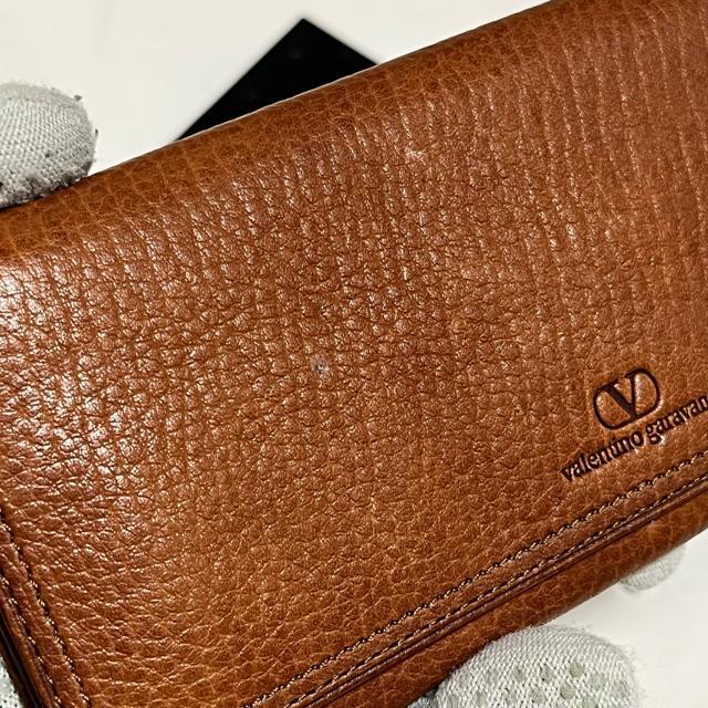 【訳あり】 Valentino Garavani 本革 レザー 長財布 ブラウン 二つ折り 小銭入れあり ヴァレンティノ < ブランド 【訳あり】 Valentino Garavani 本革 レザー 長財布 ブラウン 二つ折り 小銭入れあり ヴァレンティノ < ブランドの