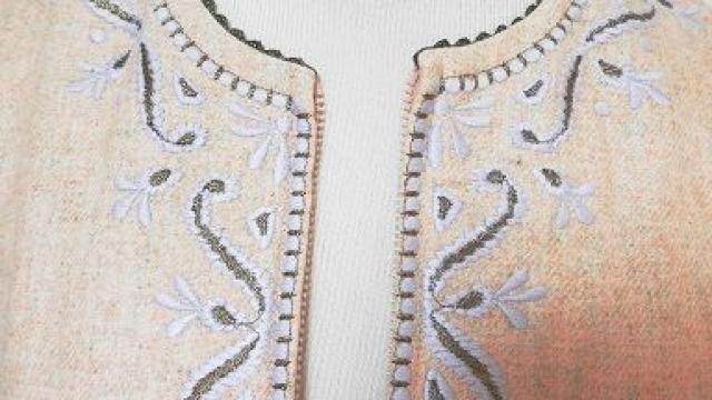 IWp[vhJS[hs[XLauguage  uh 